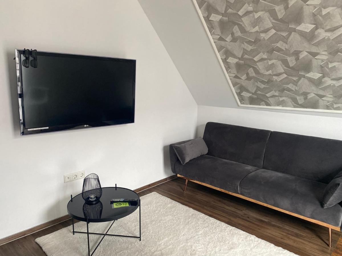 Gemutliches, Stadtnahes 2-Zimmer Apartment Mit Netflix Μπίλεφελντ Εξωτερικό φωτογραφία